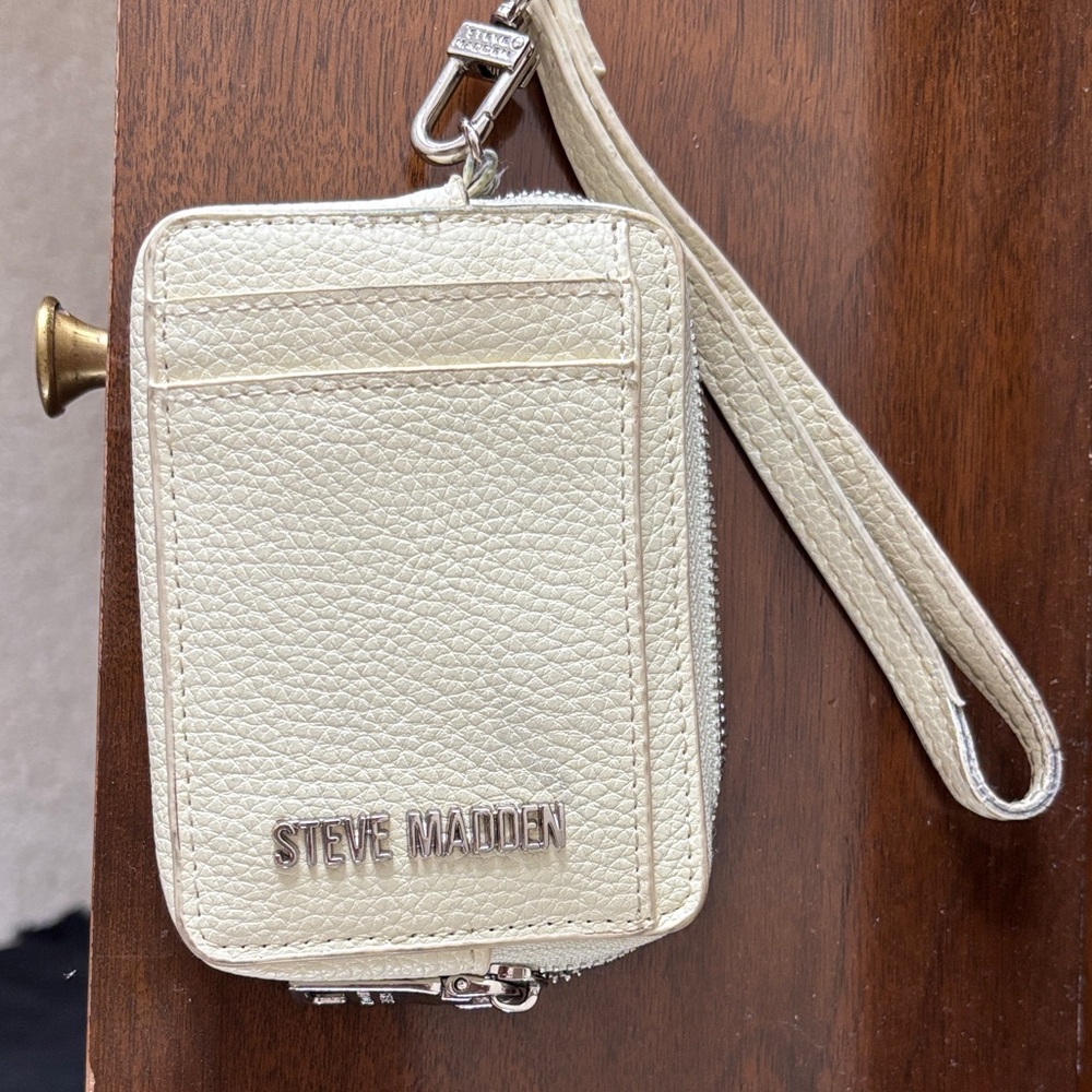 Steve Madden yellow Textured Wristlet